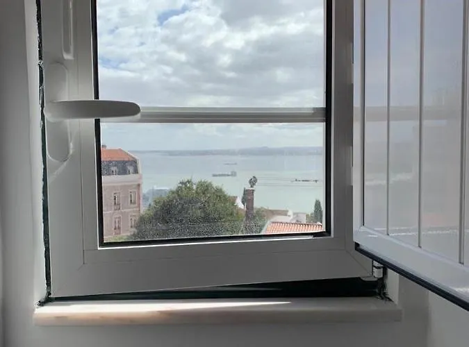 Center Castelo De Sao Jorge Lägenhet *